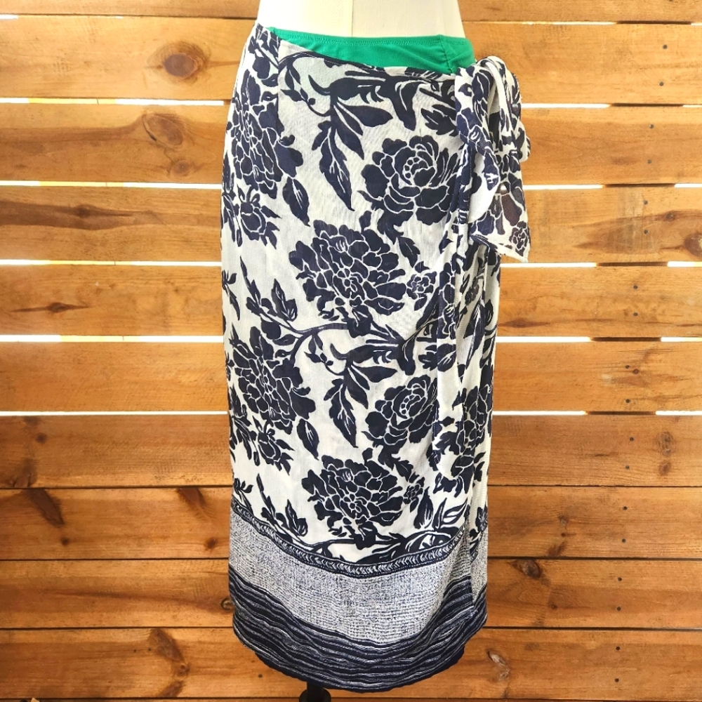 Talbots Black and White Floral Skirt